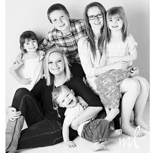 Meet your Posher, Leslie